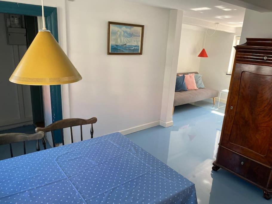 Skont Fiskerhus. Taet Pa By, Havn Og Havet Villa Marstal Luaran gambar